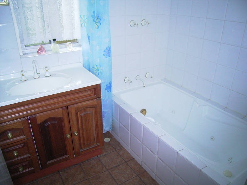 12 Charthouse Road, Safety Bay WA 6169