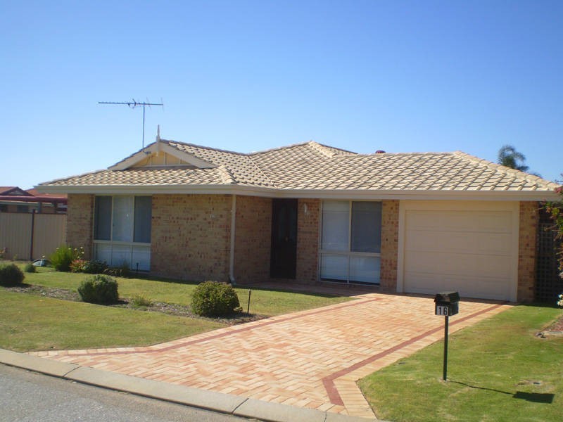 16 Greenlea Crescent, Warnbro WA 6169