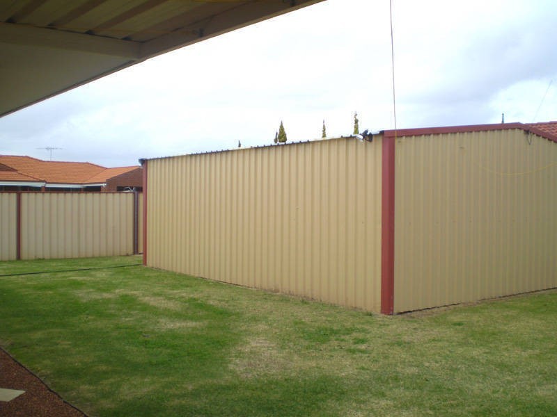 16 Greenlea Crescent, Warnbro WA 6169