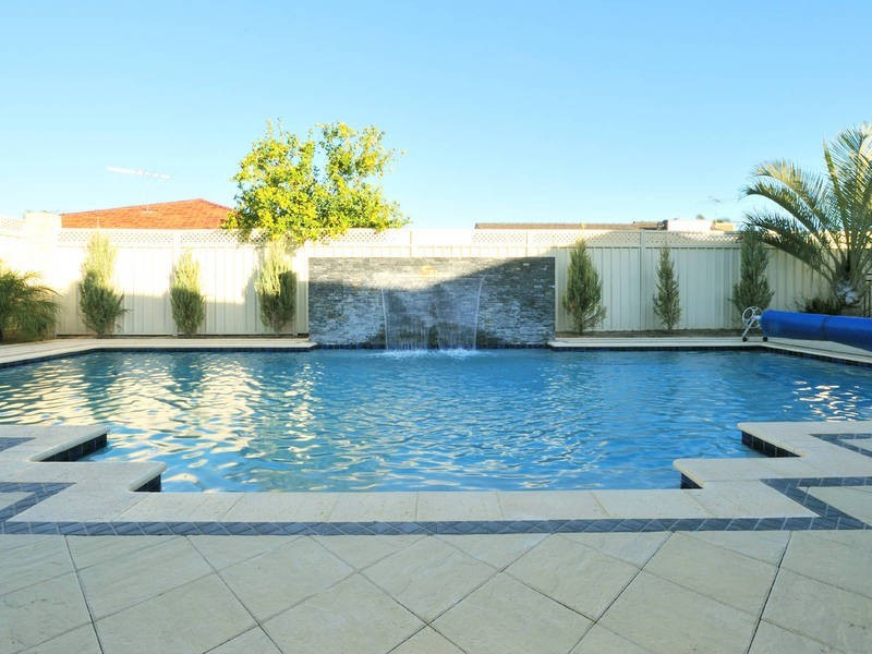 15 Caballo Court, Safety Bay WA 6169