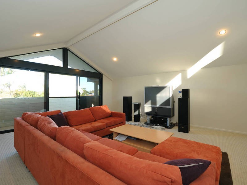 15 Caballo Court, Safety Bay WA 6169