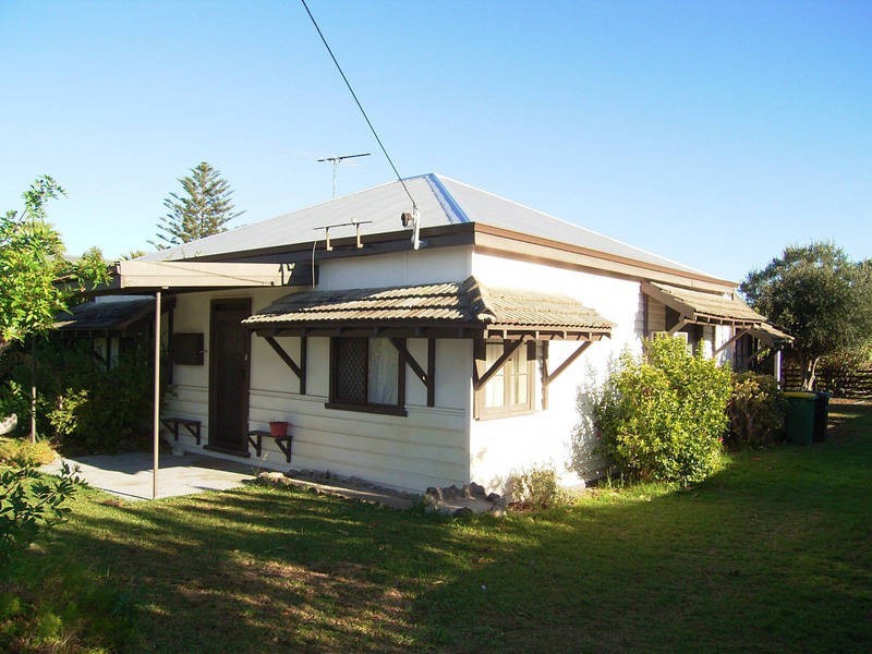40 Jecks Street, Rockingham WA 6168