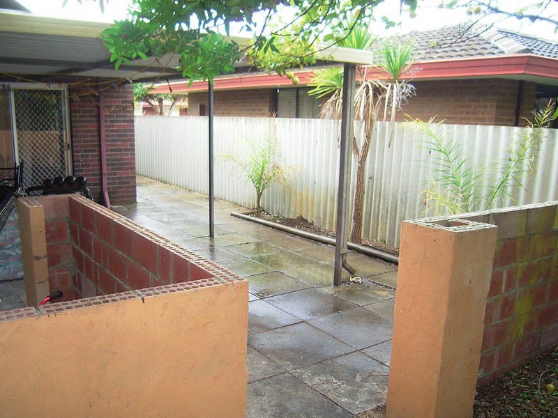 8 Chester Way, Rockingham WA 6168