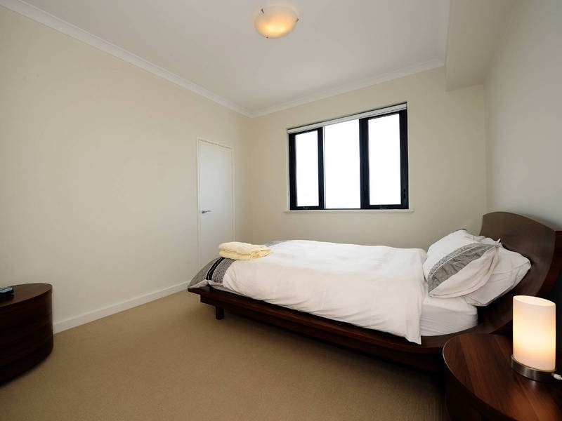 36/17 Rockingham Beach Road, Rockingham WA 6168