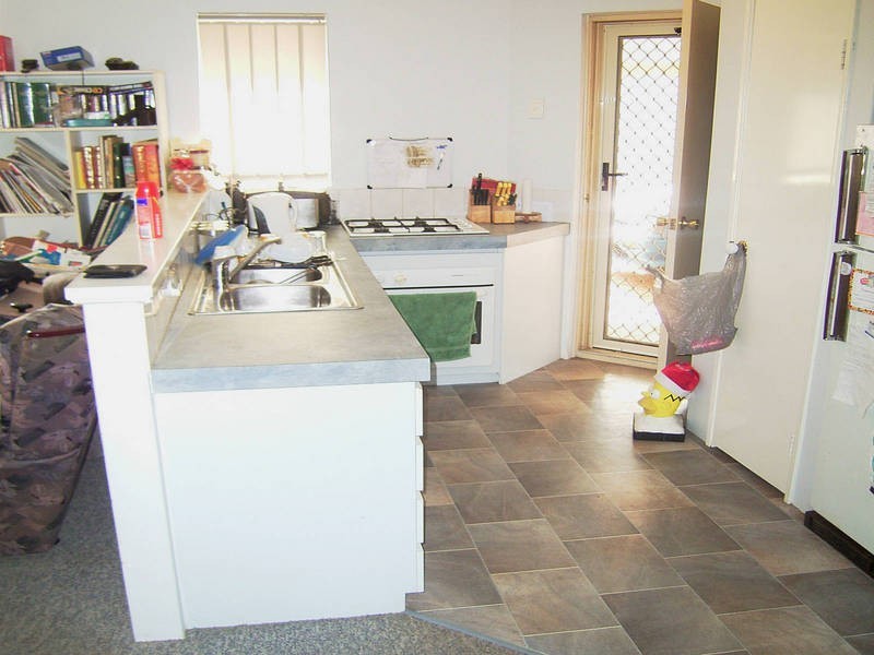 1 Raven Lane, Warnbro WA 6169