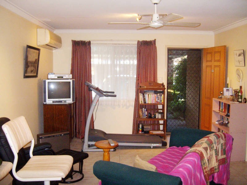 13/105 Simpson Avenue, Rockingham WA 6168