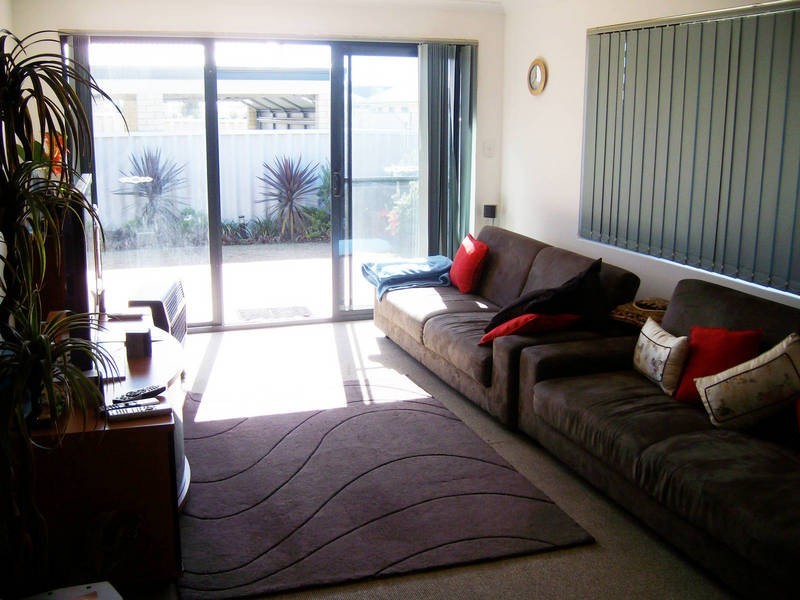 40 Almond Avenue, Shoalwater WA 6169