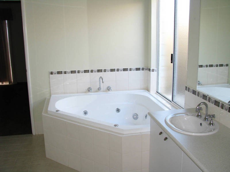 20 Delaney Parkway, Port Kennedy WA 6172