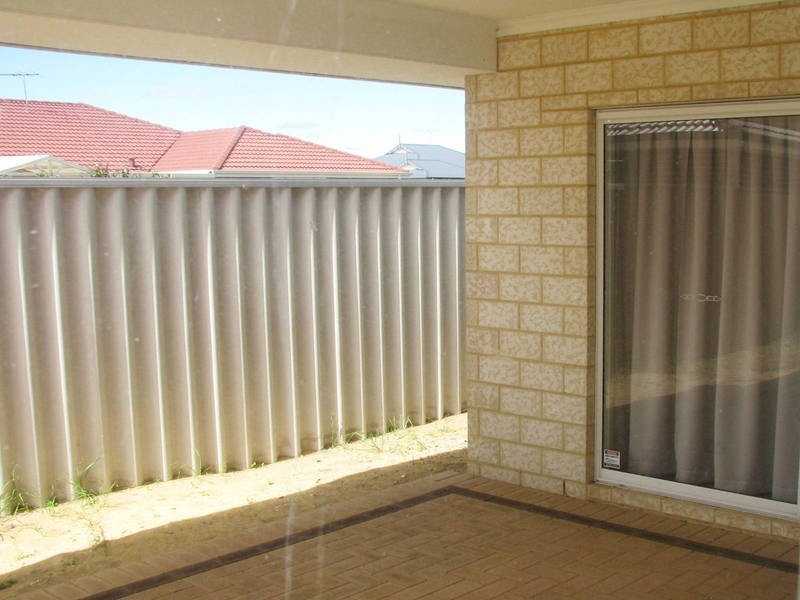 20 Delaney Parkway, Port Kennedy WA 6172