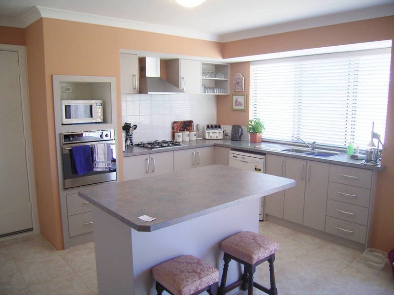 18 Virginia Turn, Madora Bay WA 6210