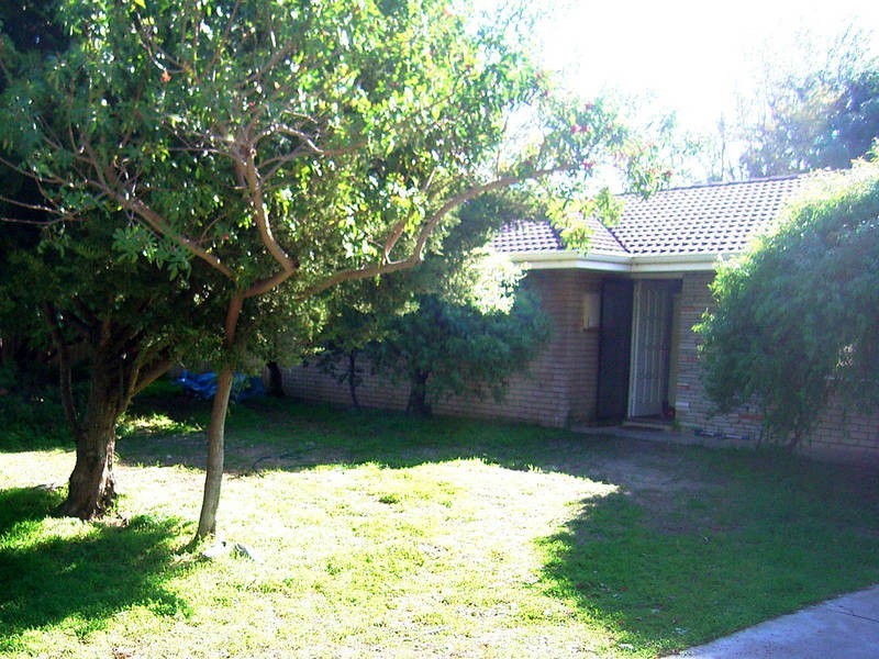 16 Jecks Street, Rockingham WA 6168
