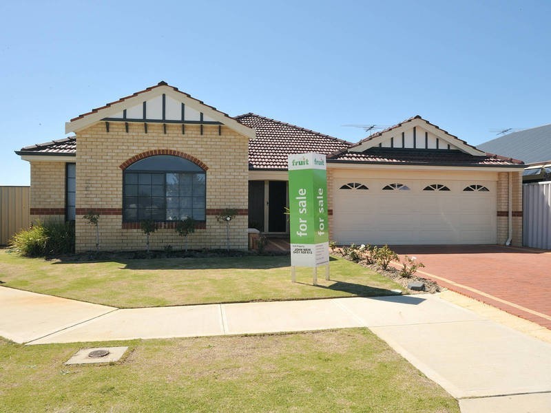 18 Apache Boulevard, Rockingham WA 6168