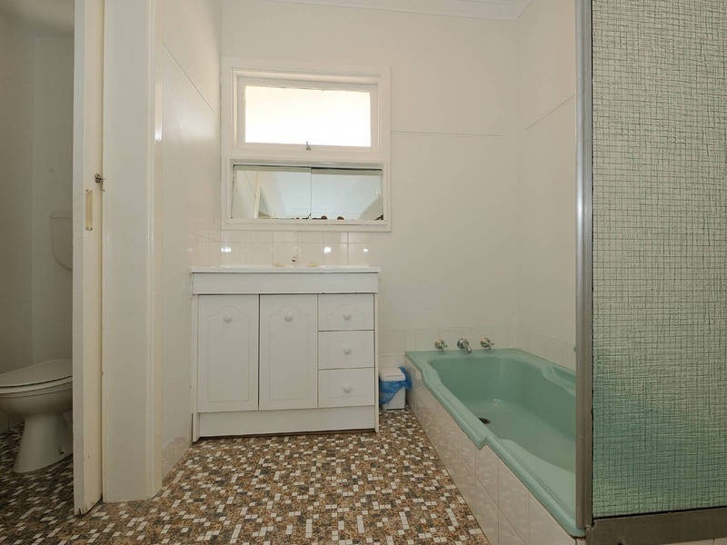 43 Langley Street, Rockingham WA 6168