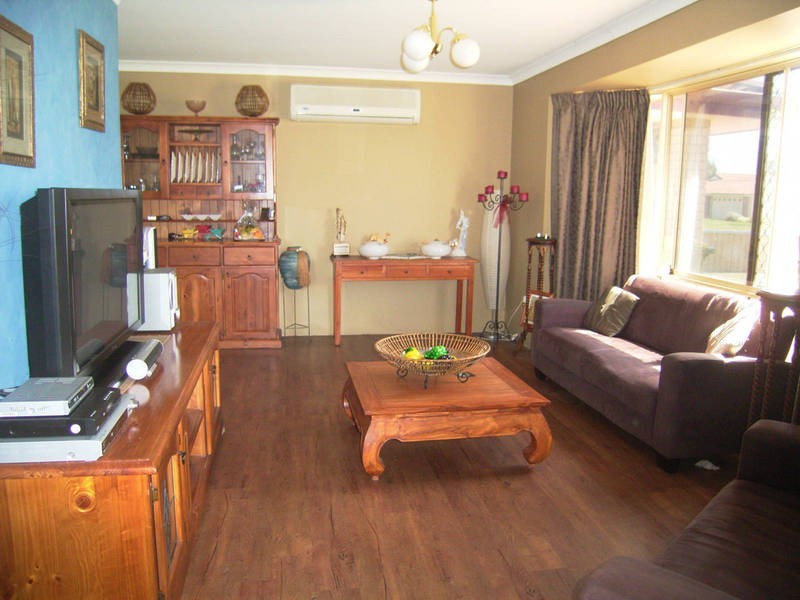 3 Nome Place, Warnbro WA 6169