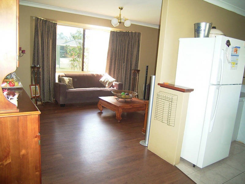 3 Nome Place, Warnbro WA 6169