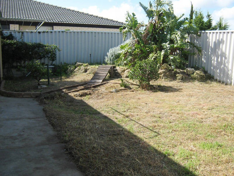 18 Cardinal Gardens, Warnbro WA 6169