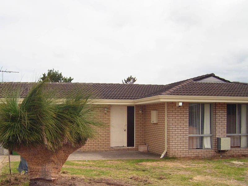 32 Grange Drive, Cooloongup WA 6168