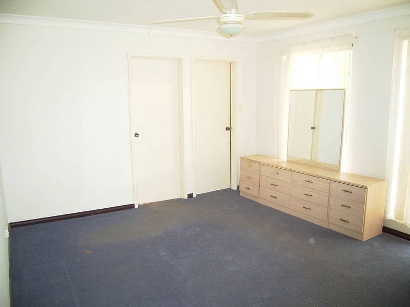 32 Grange Drive, Cooloongup WA 6168