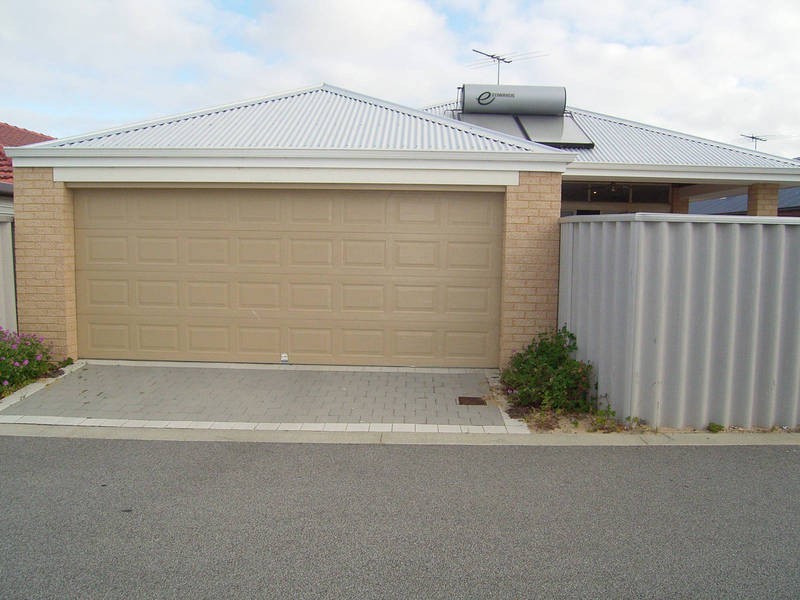 15 Oceanrunner Boulevard, Shoalwater WA 6169