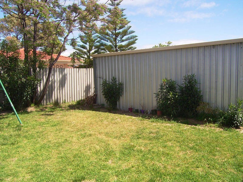 1 Monsoon Close, Waikiki WA 6169