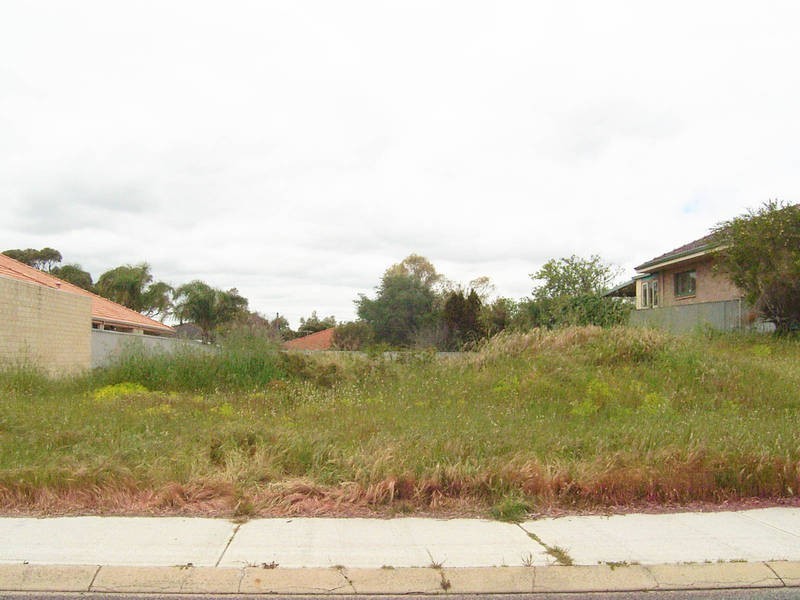 141 Kent Street, Rockingham WA 6168