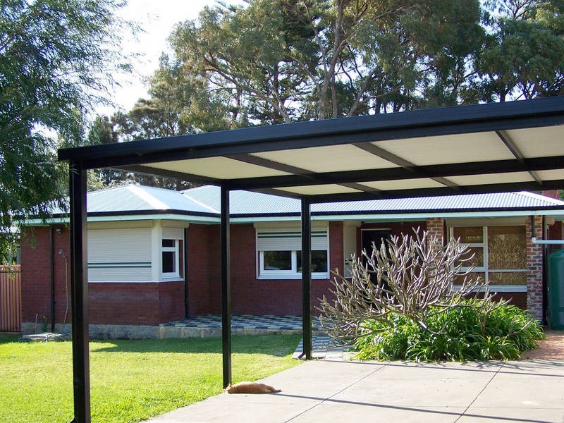 6 Vela Court, Rockingham WA 6168