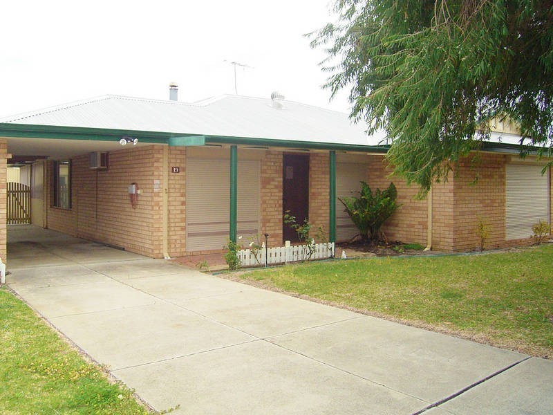 19 Lightfoot Place, Cooloongup WA 6168