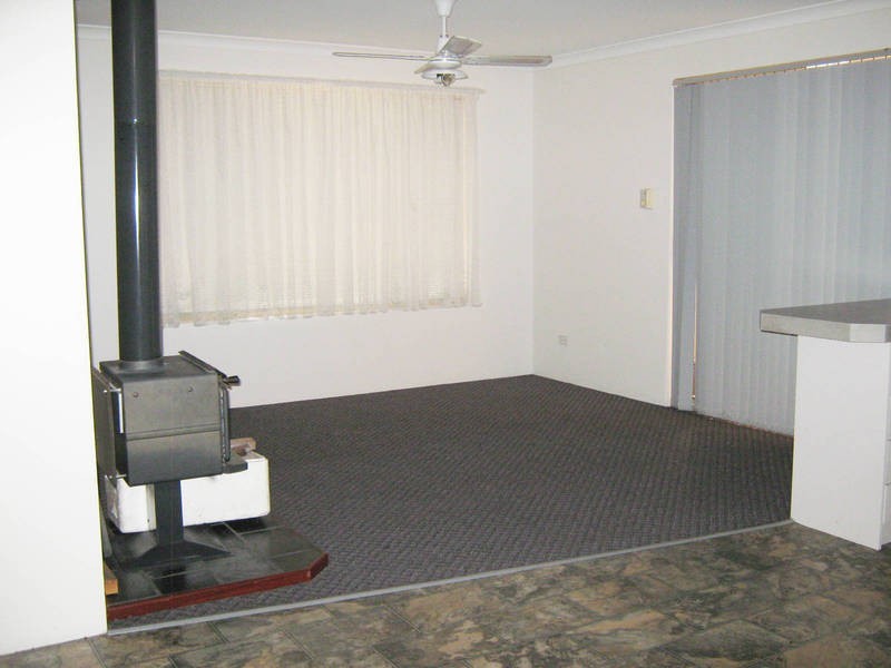 19 Lightfoot Place, Cooloongup WA 6168