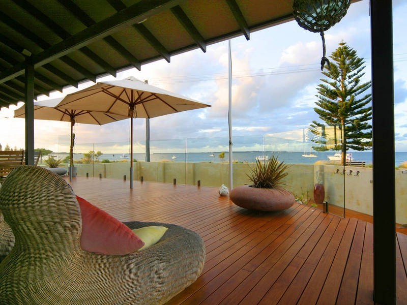 137 Esplanade, Rockingham WA 6168