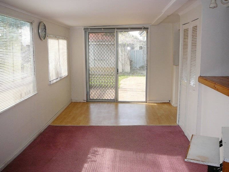 18 Quamby Place, Rockingham WA 6168
