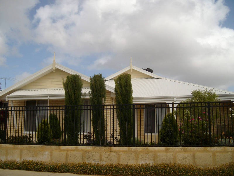 4 Verin Lane, Port Kennedy WA 6172