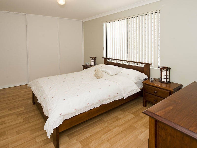 1 Lightfoot Place, Cooloongup WA 6168
