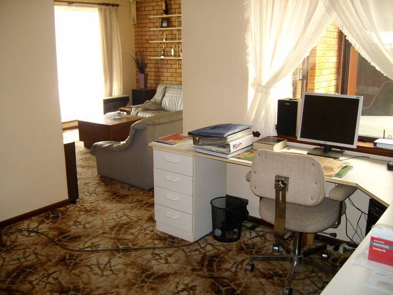 4 Gabyon Court, Hillman WA 6168