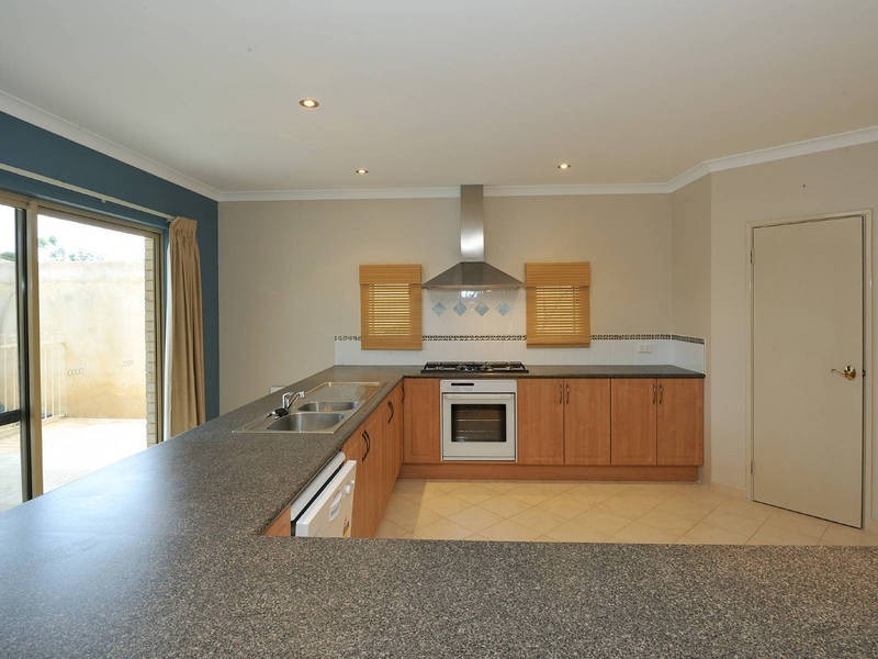 159 Currie Street, Warnbro WA 6169