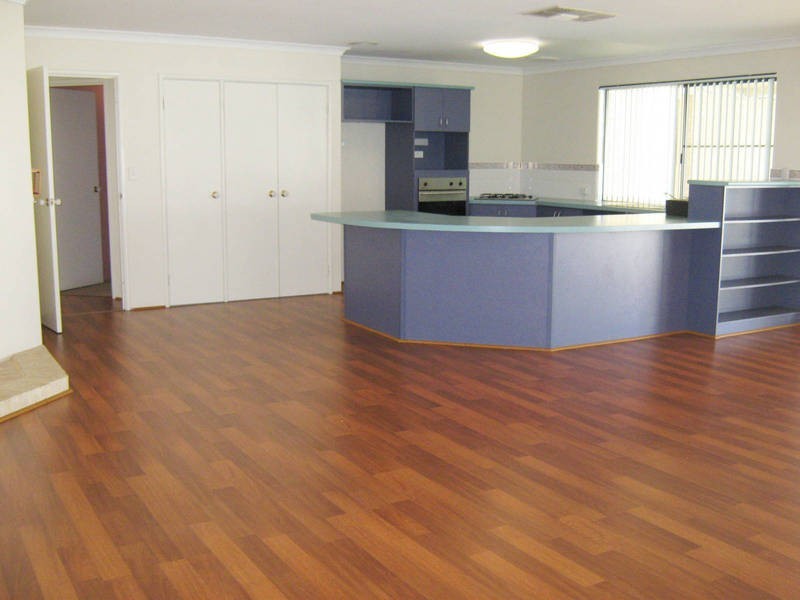 8 Cable Retreat, Waikiki WA 6169