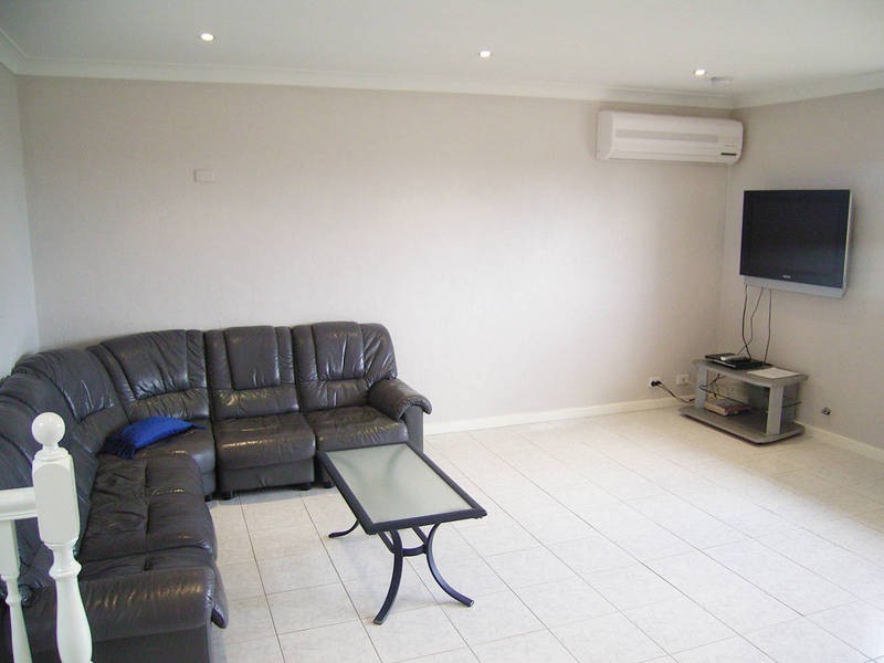 5/6 Bay View Street, Rockingham WA 6168