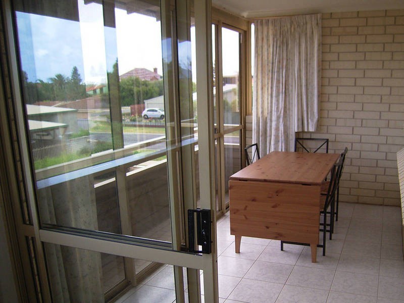 5/6 Bay View Street, Rockingham WA 6168