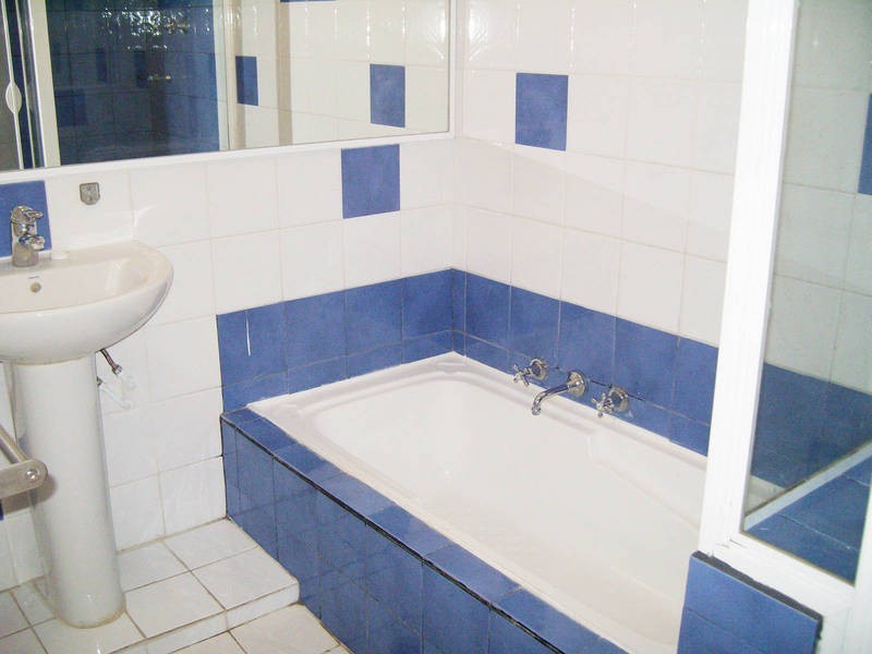 46 Council Avenue, Rockingham WA 6168