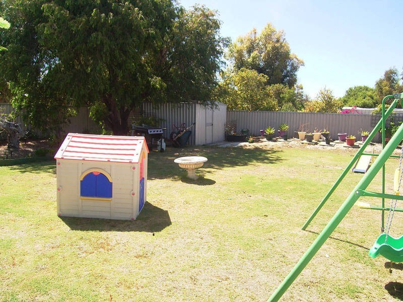 48 Gascoyne Way, Cooloongup WA 6168