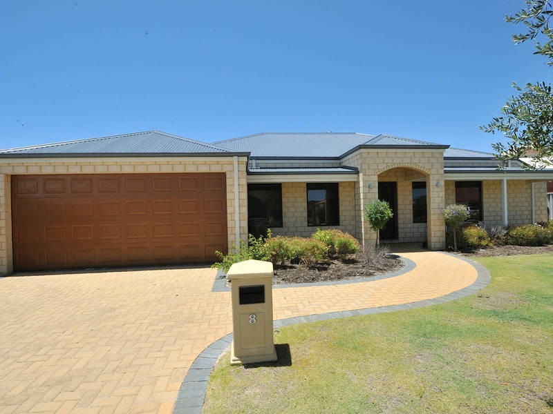 8 Alkimos Street, Rockingham WA 6168
