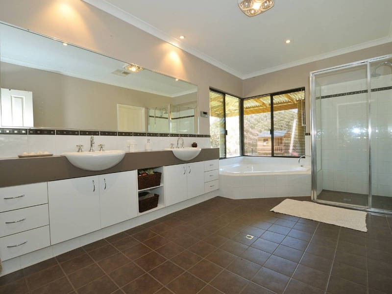 34 Ukich Place, Baldivis WA 6171