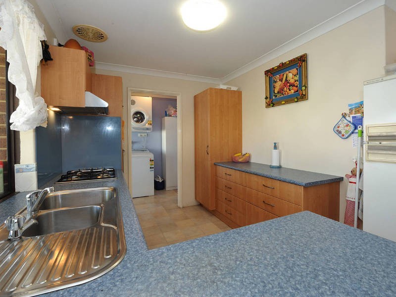 52 Kenton Way, Rockingham WA 6168