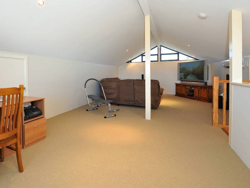 63 Yindana Boulevard, Lakelands WA 6180