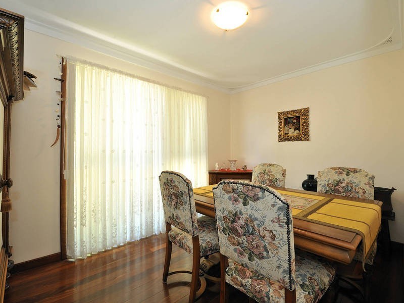 34 Cygnus Street, Rockingham WA 6168