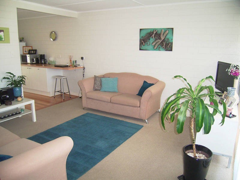 2/27 Harrison Street, Rockingham WA 6168