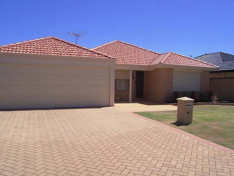 21 Bopeechee Way, Port Kennedy WA 6172