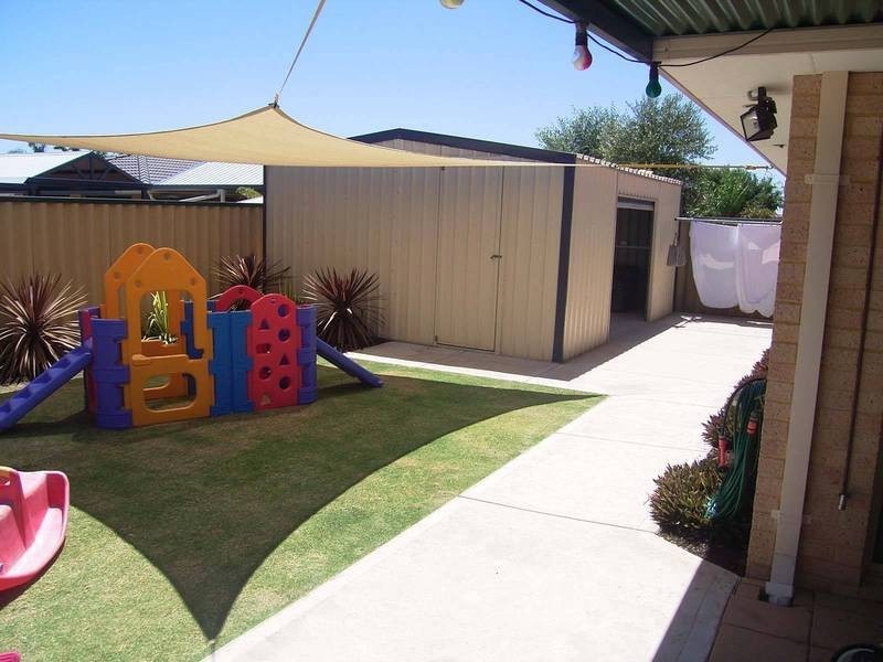 21 Bopeechee Way, Port Kennedy WA 6172