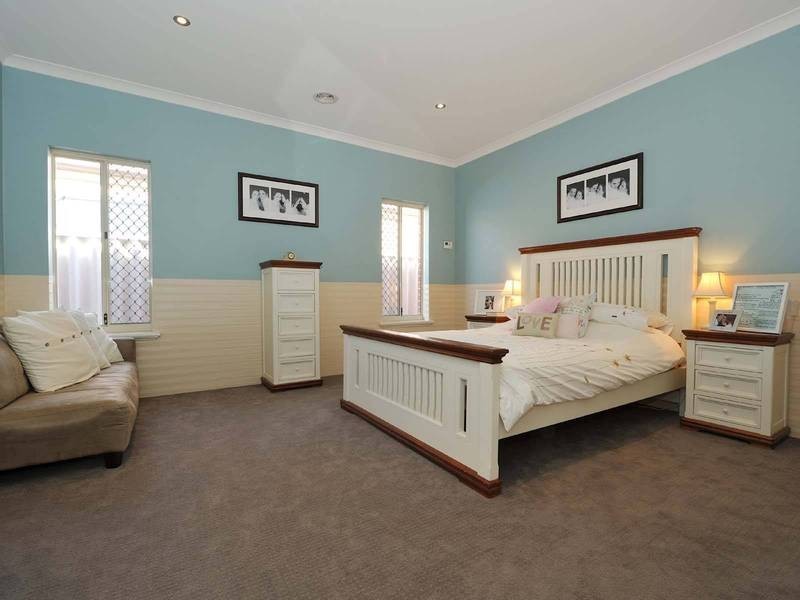 4 Cobblestones Circuit, Secret Harbour WA 6173