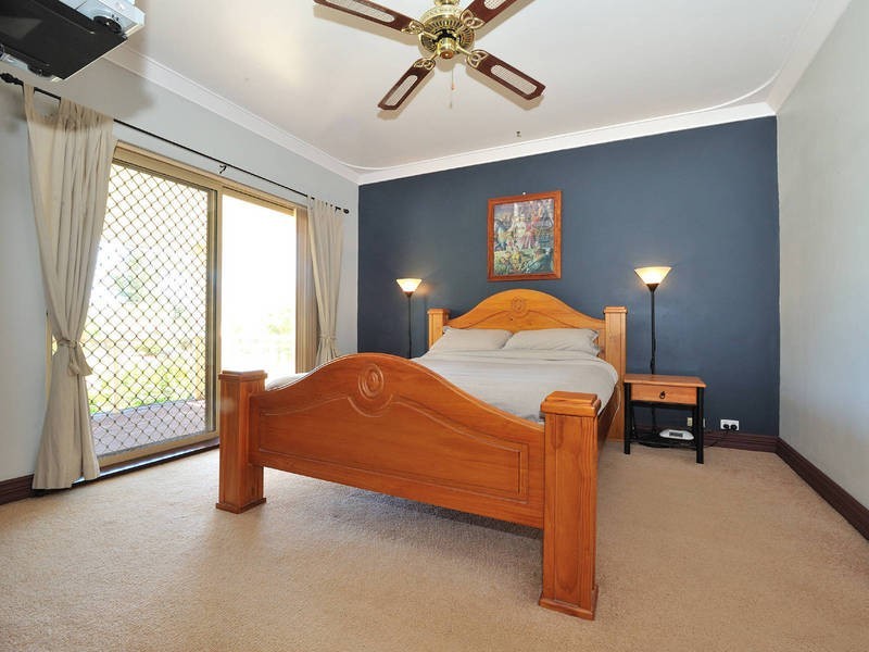 17 Jecks Street, Rockingham WA 6168