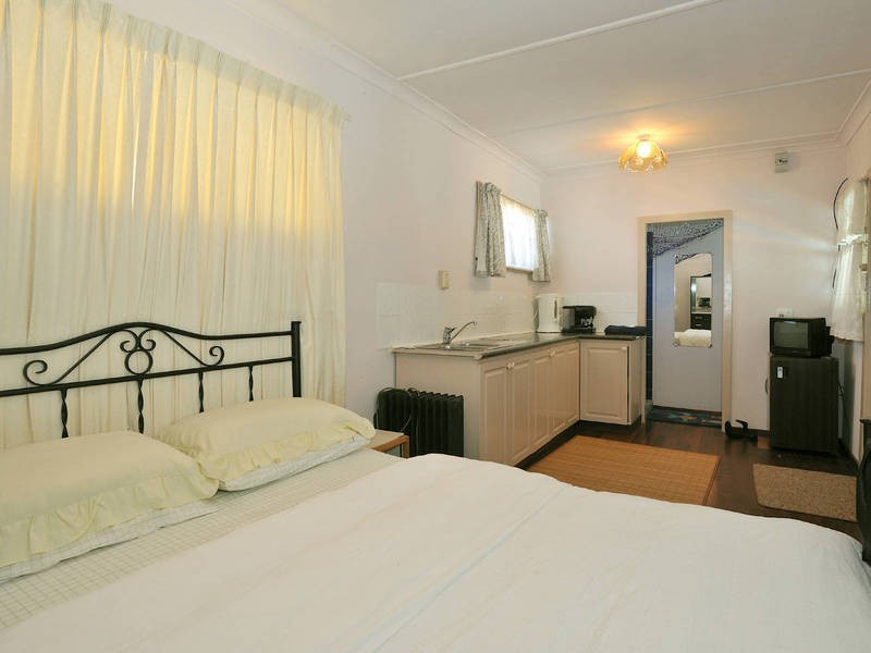 199 Rockingham Beach Road, Rockingham WA 6168